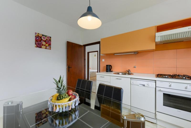 Apartments Yo Lee บาร์บินเย ภายนอก รูปภาพ