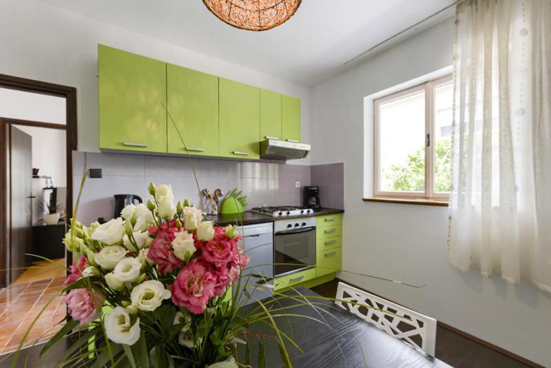 Apartments Yo Lee บาร์บินเย ภายนอก รูปภาพ
